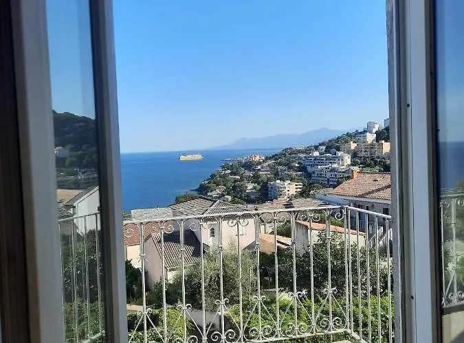 Pietranera Village Terrasse Vue Exceptionnelle Sur La Апартаменты San-Martino-di-Lota