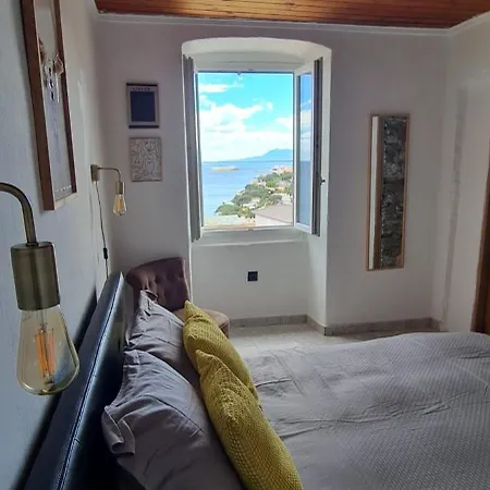 Pietranera Village Terrasse Vue Exceptionnelle Sur La Apartamento San-Martino-di-Lota