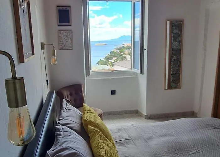 Pietranera Village Terrasse Vue Exceptionnelle Sur La Апартаменты San-Martino-di-Lota